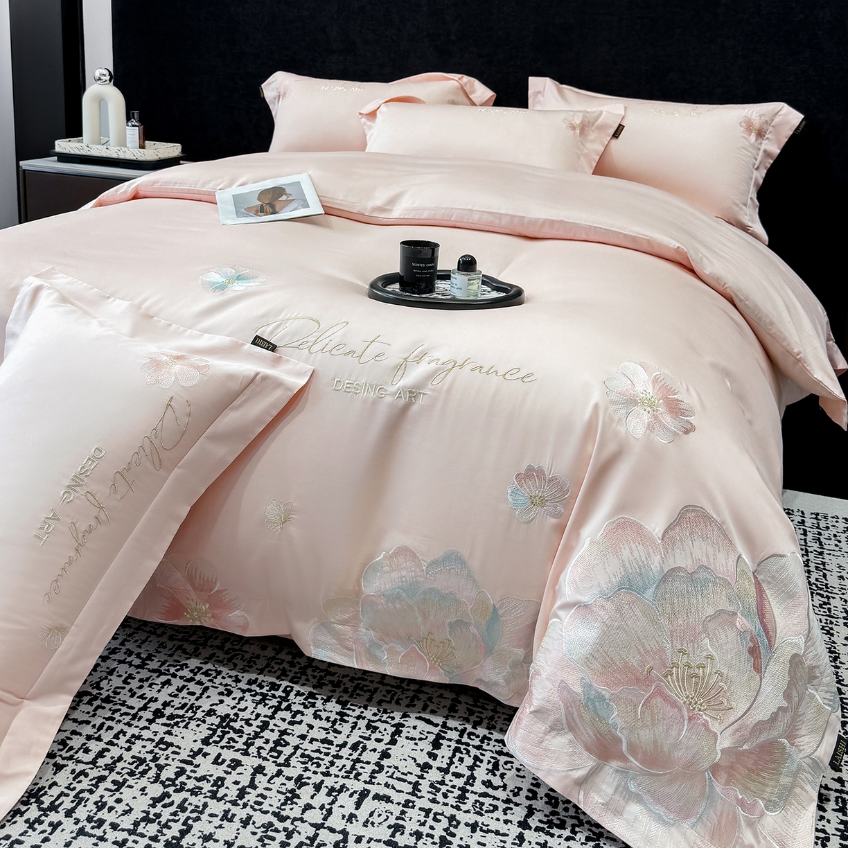 91家纺网 家纺一手货源 找家纺 莱势 2026新品A类50支高密贡缎长绒棉四件套-花枝里系列 花枝里-轻奢粉