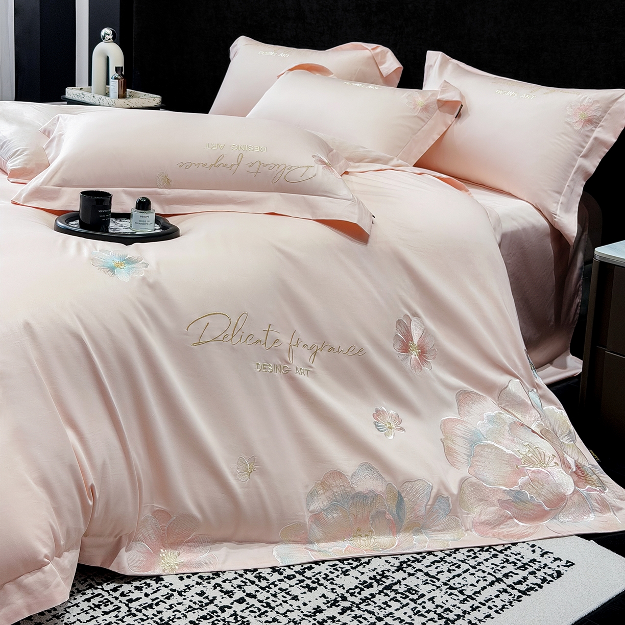 91家纺网 家纺一手货源 找家纺 莱势 2026新品A类50支高密贡缎长绒棉四件套-花枝里系列 花枝里-轻奢粉