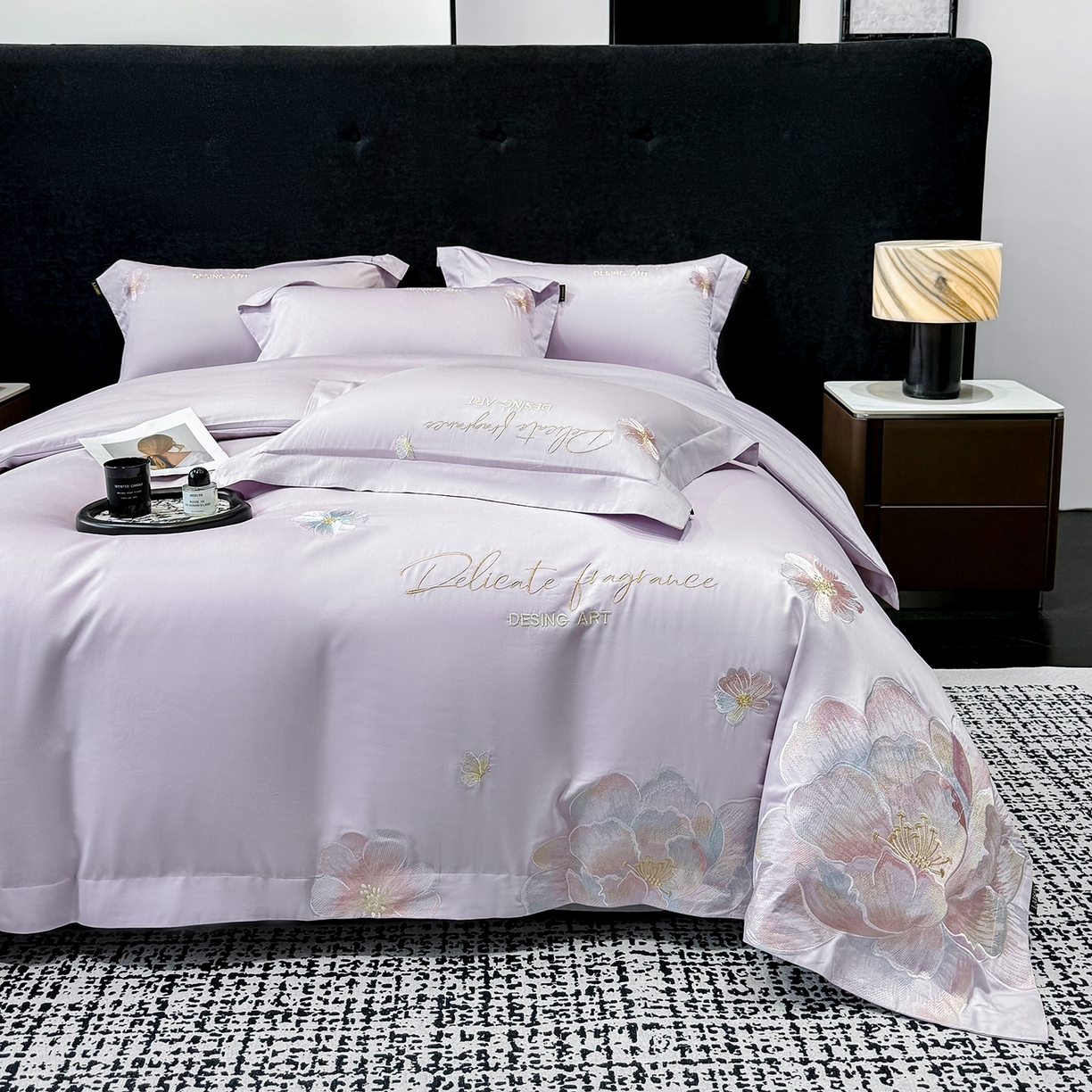 91家纺网 家纺一手货源 找家纺 莱势 2026新品A类50支高密贡缎长绒棉四件套-花枝里系列 花枝里-香芋紫