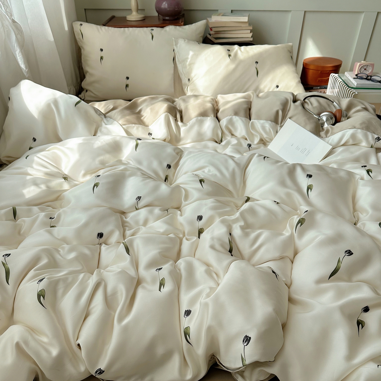 91家纺网 家纺一手货源 找家纺 爱彼家纺 2026新款亲肤印花柔软睡眠床品四件套-冰丝系列 冰丝-奶杏郁金香