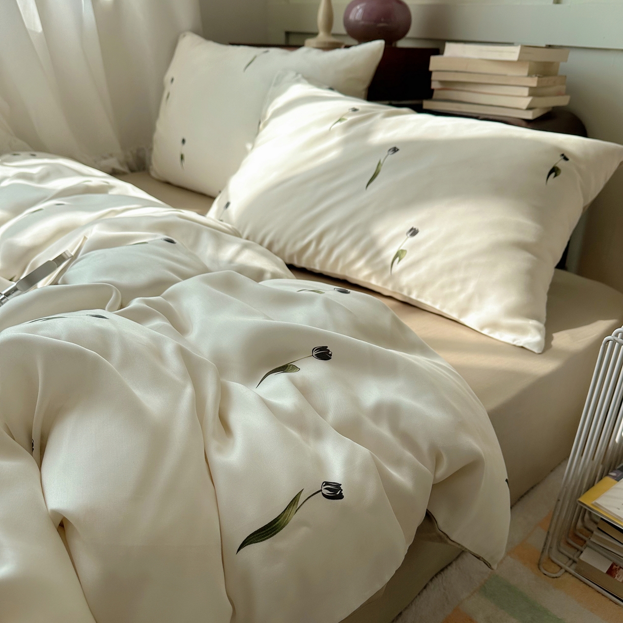 91家纺网 家纺一手货源 找家纺 爱彼家纺 2026新款亲肤印花柔软睡眠床品四件套-冰丝系列 冰丝-奶杏郁金香