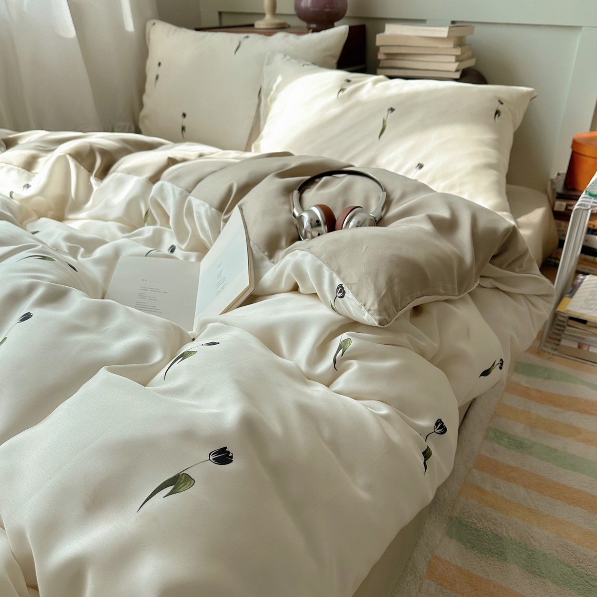 91家纺网 家纺一手货源 找家纺 爱彼家纺 2026新款亲肤印花柔软睡眠床品四件套-冰丝系列 冰丝-奶杏郁金香