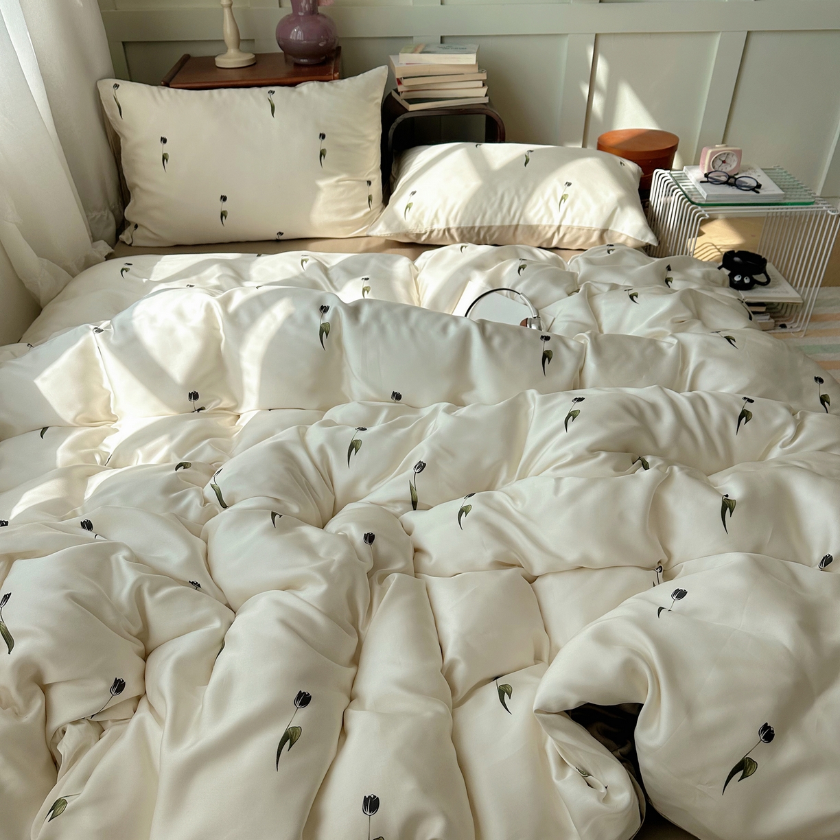 91家纺网 家纺一手货源 找家纺 爱彼家纺 2026新款亲肤印花柔软睡眠床品四件套-冰丝系列 冰丝-奶杏郁金香