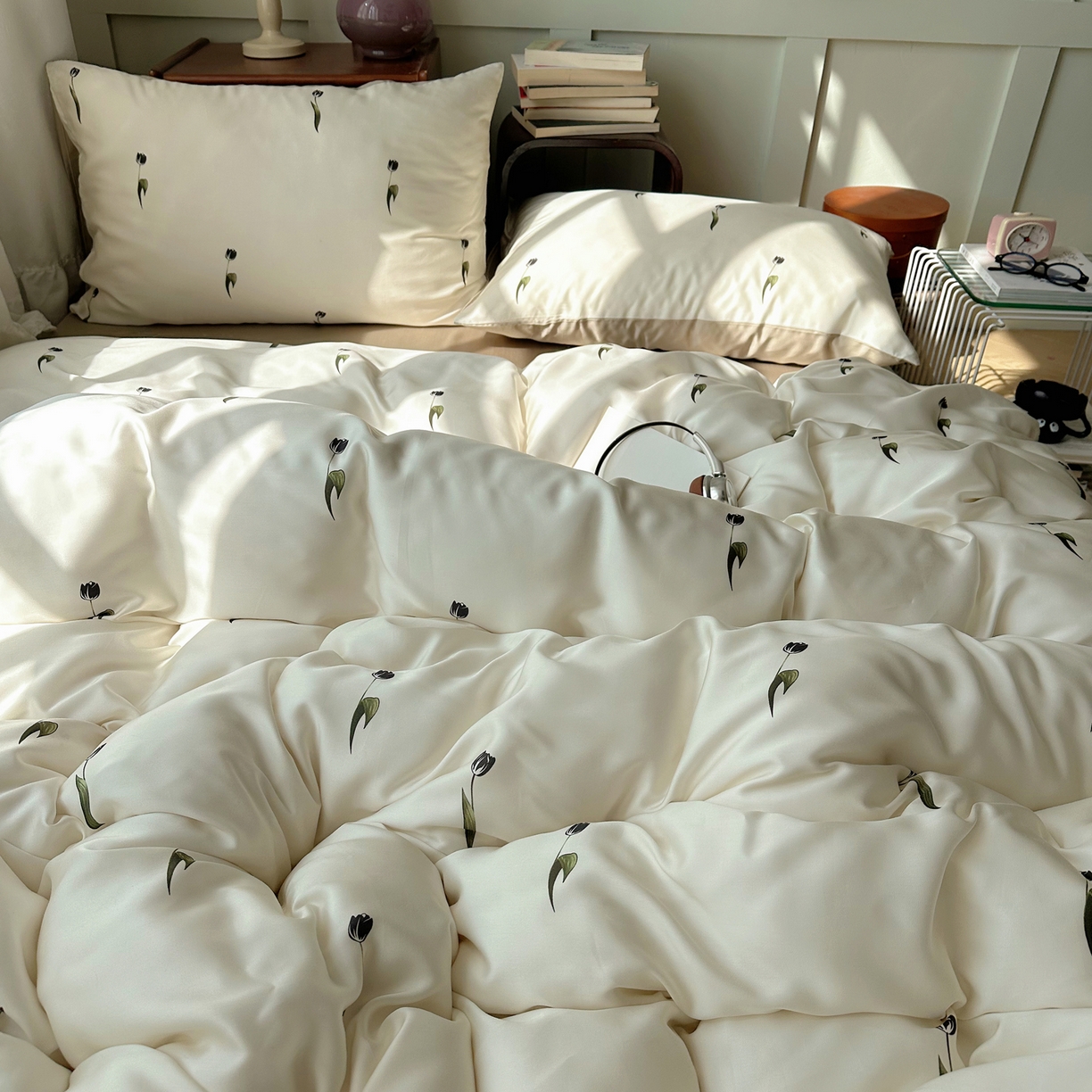 91家纺网 家纺一手货源 找家纺 爱彼家纺 2026新款亲肤印花柔软睡眠床品四件套-冰丝系列 冰丝-奶杏郁金香