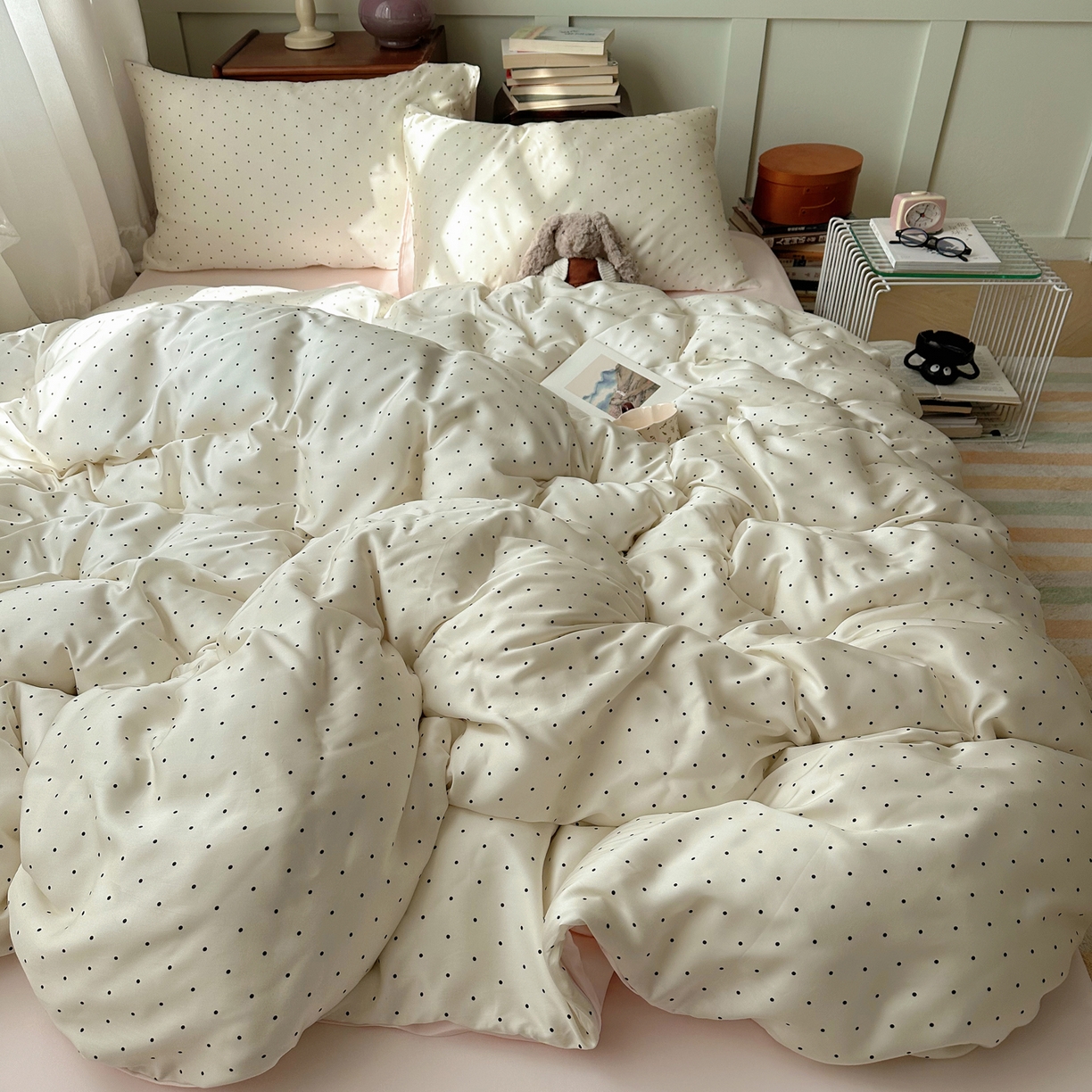 91家纺网 家纺一手货源 找家纺 爱彼家纺 2026新款亲肤印花柔软睡眠床品四件套-冰丝系列 冰丝-奶油粉波点