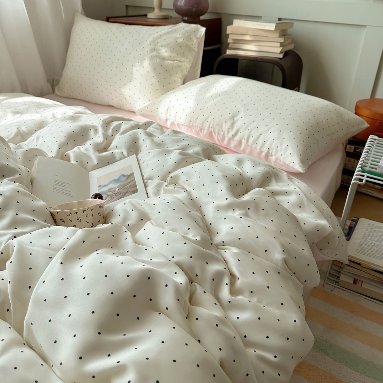 91家纺网 家纺一手货源 找家纺 爱彼家纺 2026新款亲肤印花柔软睡眠床品四件套-冰丝系列 冰丝-奶油粉波点