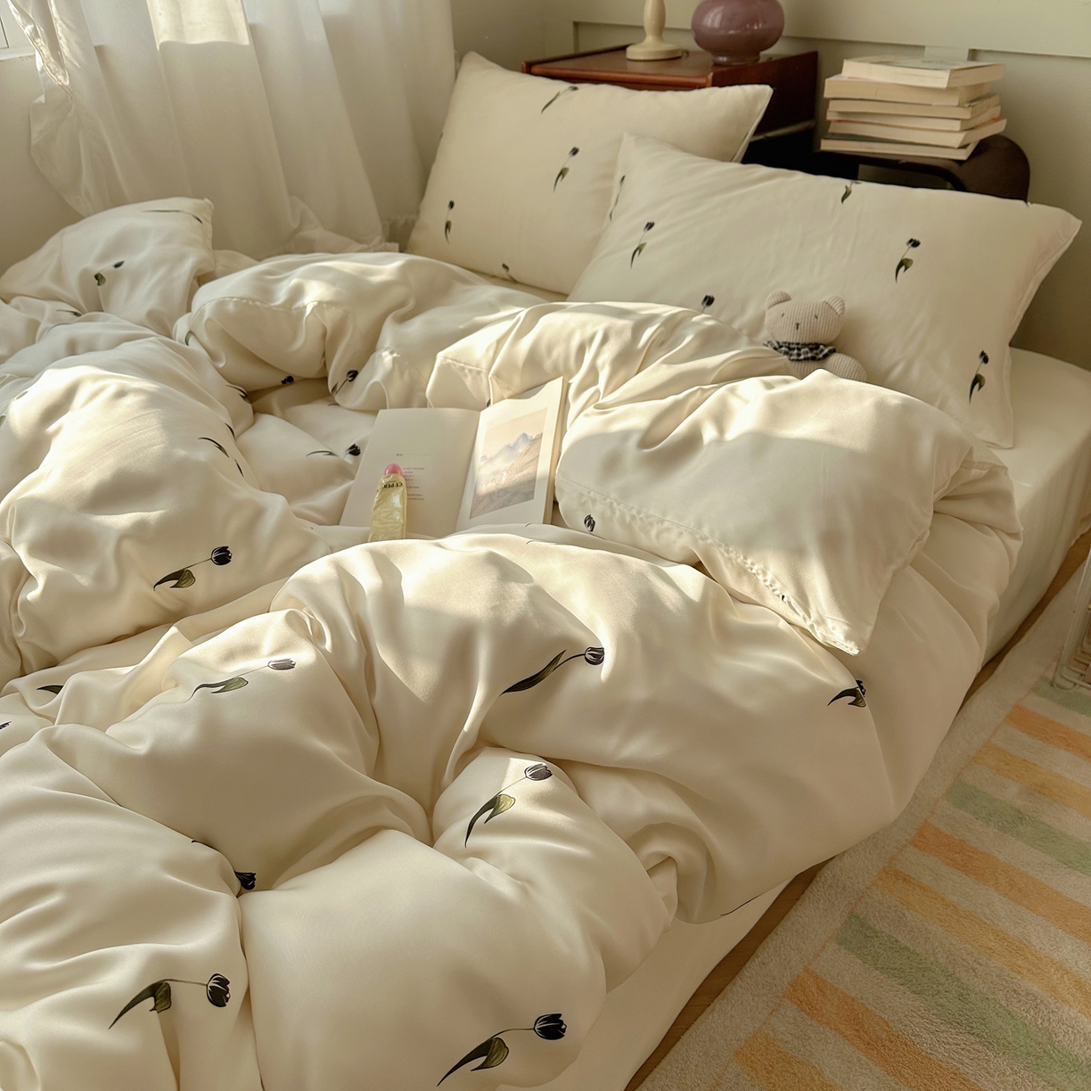 91家纺网 家纺一手货源 找家纺 爱彼家纺 2026新款亲肤印花柔软睡眠床品四件套-冰丝系列 冰丝-夜影郁香