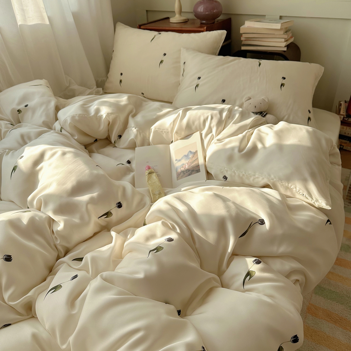 91家纺网 家纺一手货源 找家纺 爱彼家纺 2026新款亲肤印花柔软睡眠床品四件套-冰丝系列 冰丝-夜影郁香