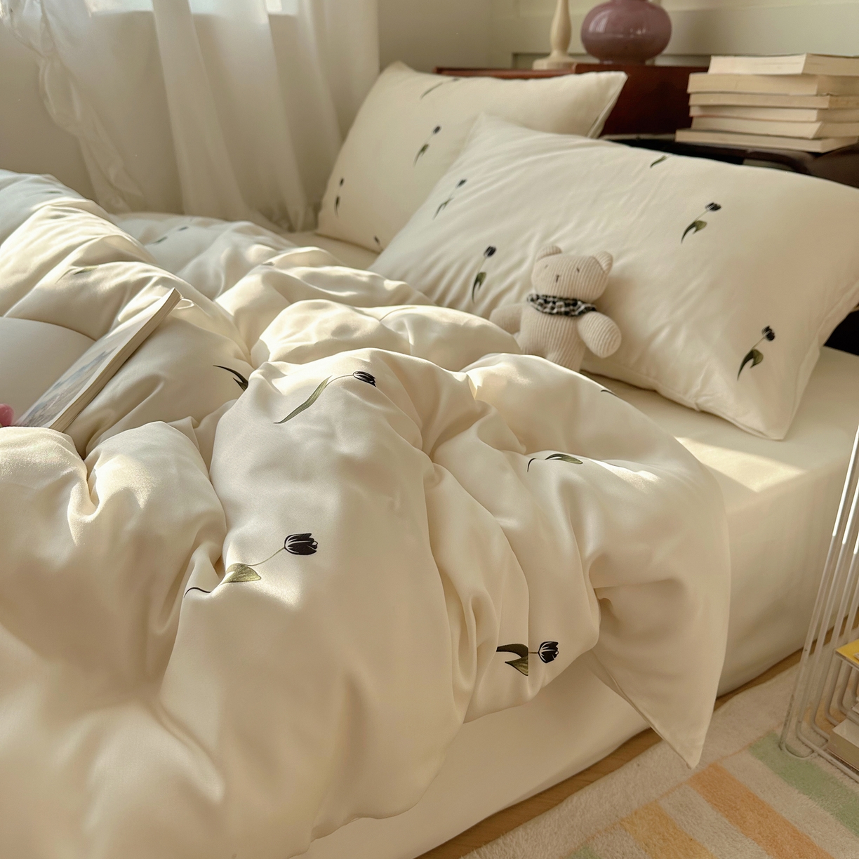 91家纺网 家纺一手货源 找家纺 爱彼家纺 2026新款亲肤印花柔软睡眠床品四件套-冰丝系列 冰丝-夜影郁香