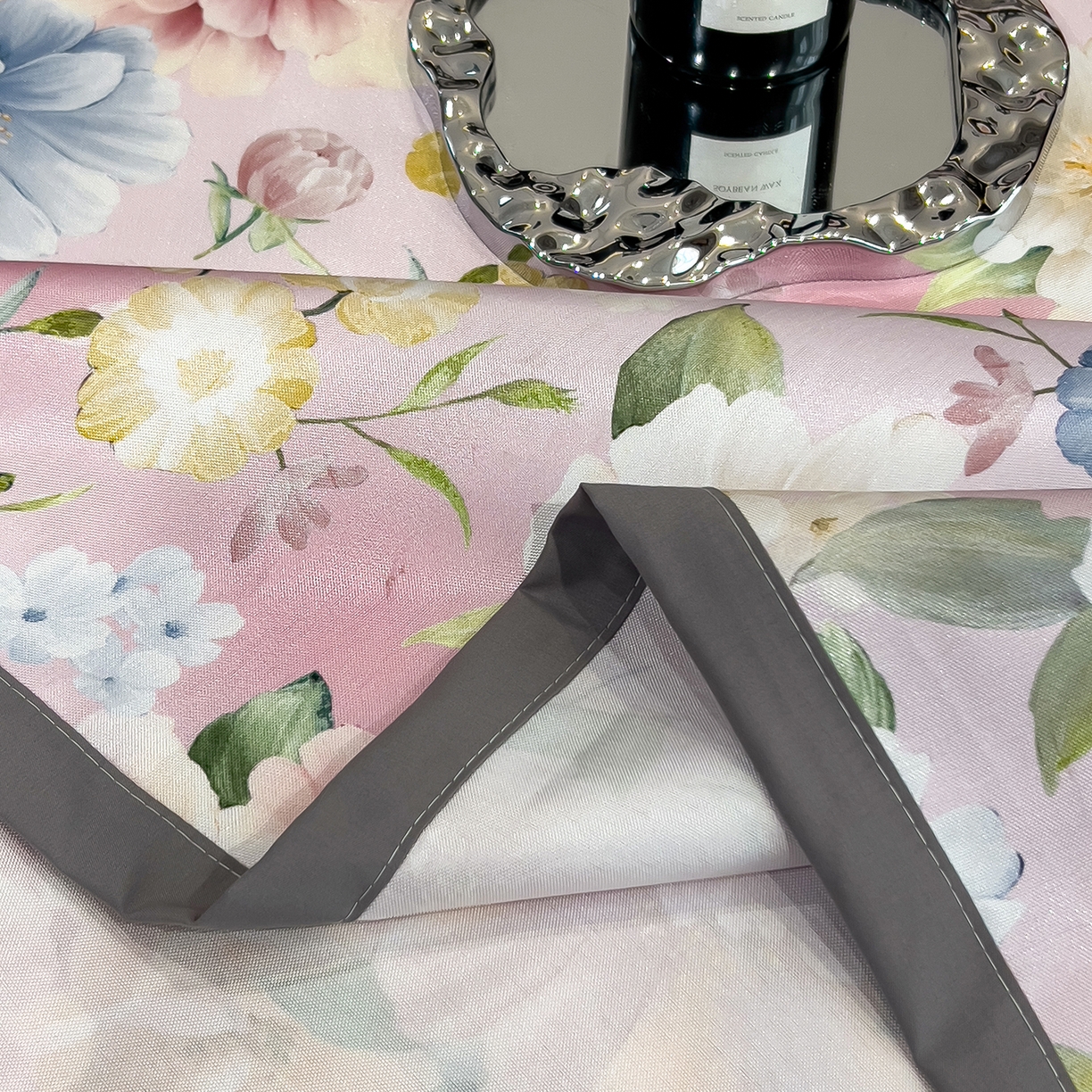 91家纺网 家纺一手货源 找家纺 柏薇 2026新款冰丝凉席床单款凉席三件套系列 玫瑰佳人