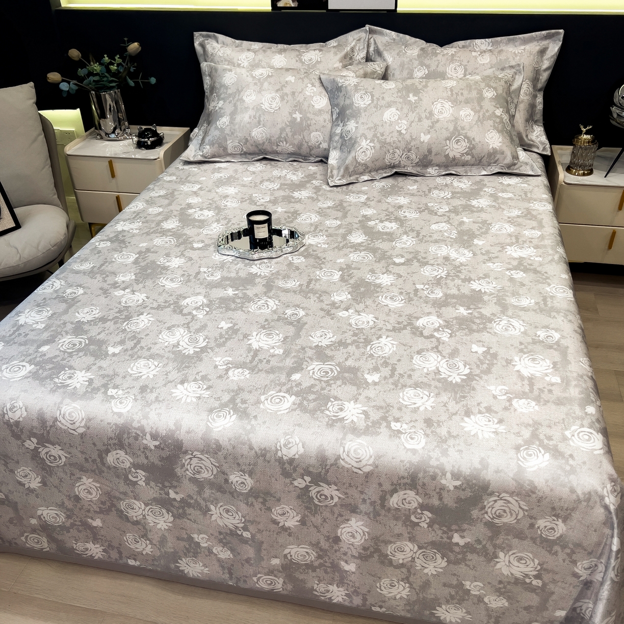 91家纺网 家纺一手货源 找家纺 柏薇 2026新款冰丝凉席床单款凉席三件套系列 予光