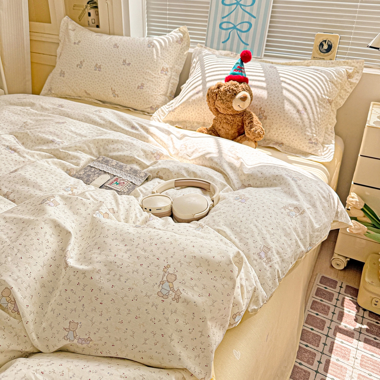 91家纺网 家纺一手货源 找家纺 董成龙家纺 2026春夏新款100%全棉纯棉印花四件套印花卡通系列三件套（喷气工艺） 蜜罐家族