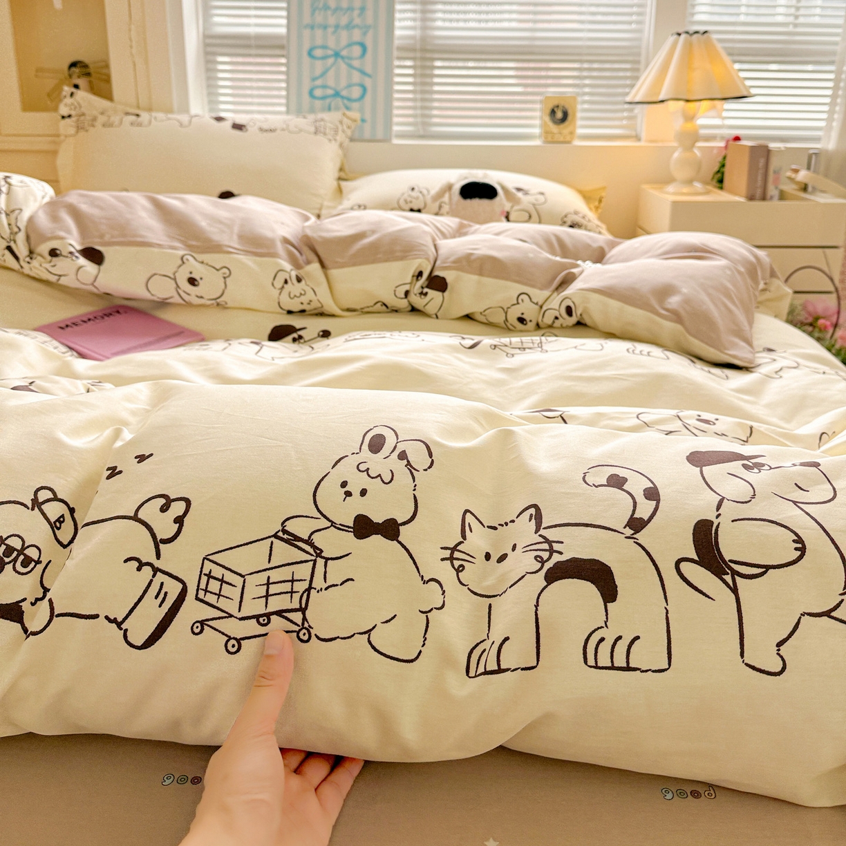 91家纺网 家纺一手货源 找家纺 董成龙家纺 2026春夏新款100%全棉纯棉印花四件套印花卡通系列三件套（喷气工艺） 时空漫游