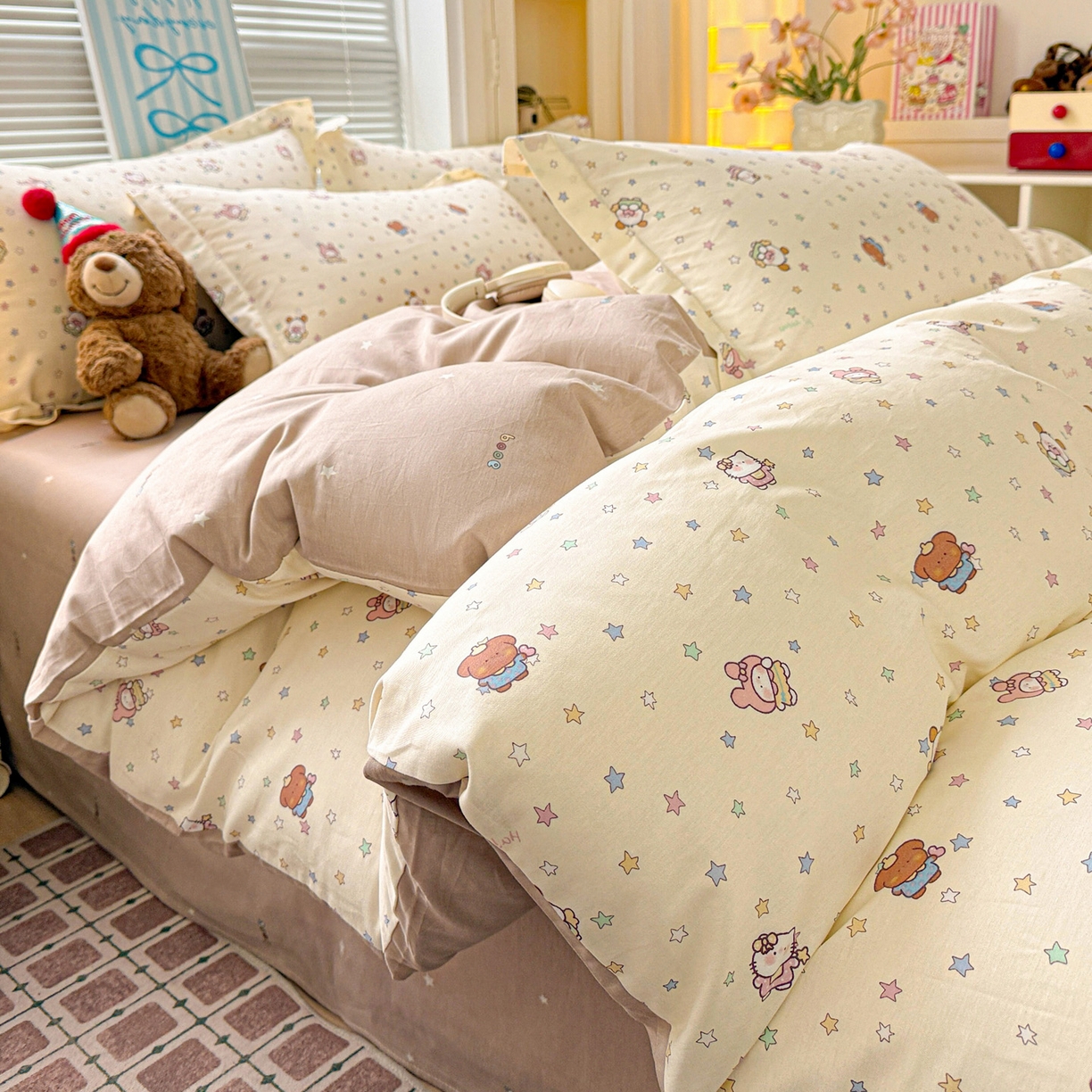 91家纺网 家纺一手货源 找家纺 董成龙家纺 2026春夏新款100%全棉纯棉印花四件套印花卡通系列三件套（喷气工艺） 甜梦喵语