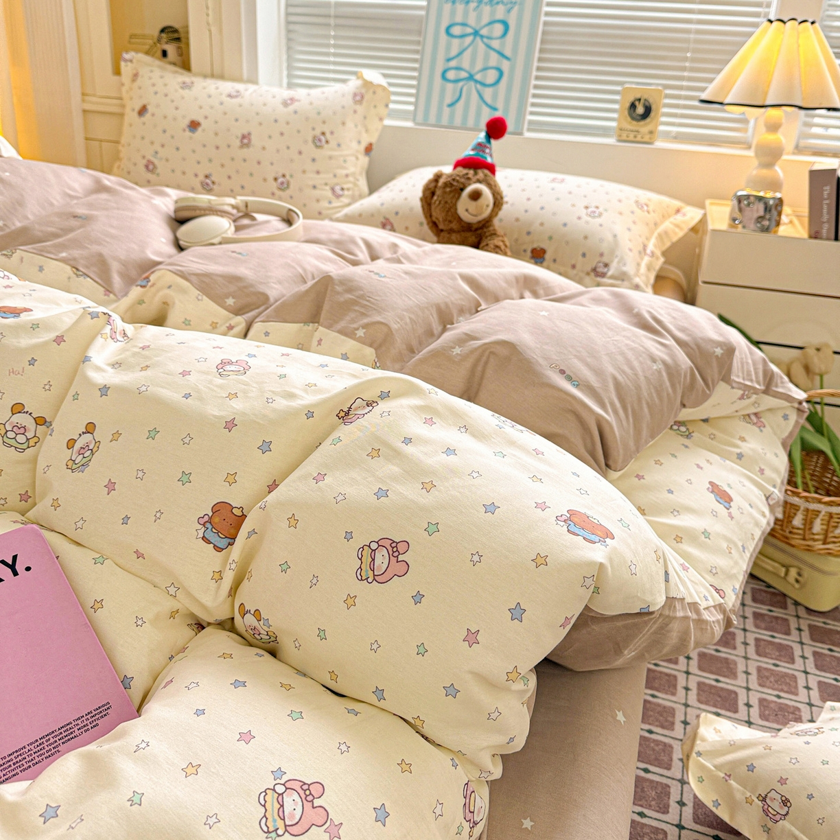 91家纺网 家纺一手货源 找家纺 董成龙家纺 2026春夏新款100%全棉纯棉印花四件套印花卡通系列三件套（喷气工艺） 甜梦喵语