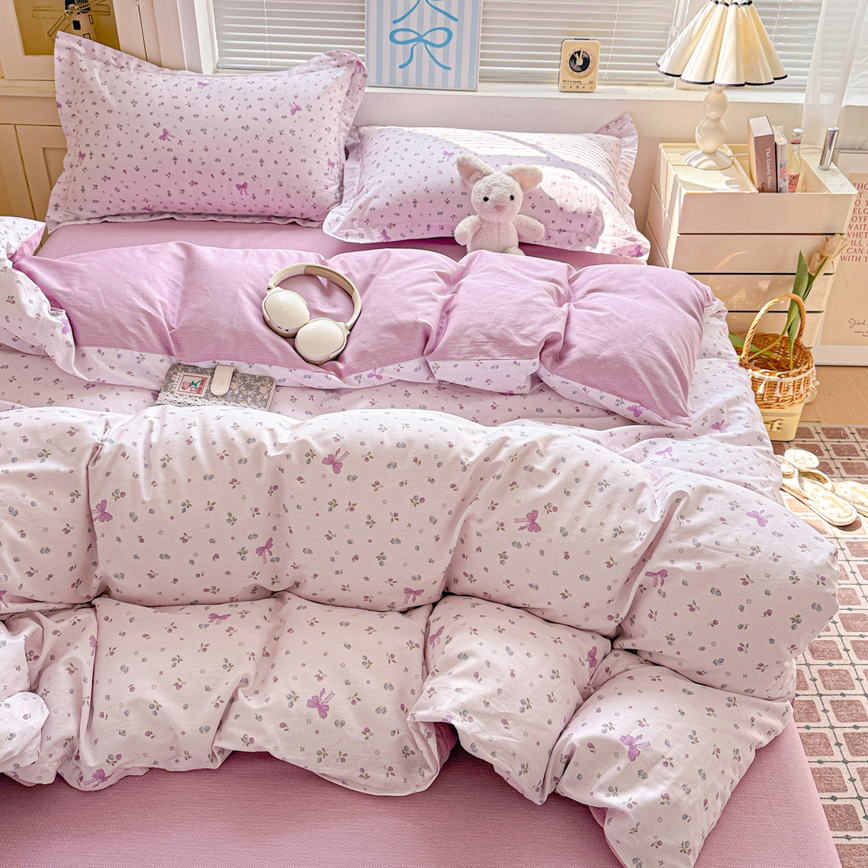 91家纺网 家纺一手货源 找家纺 董成龙家纺 2026春夏新款100%全棉纯棉印花四件套印花卡通系列三件套（喷气工艺） 童话花町