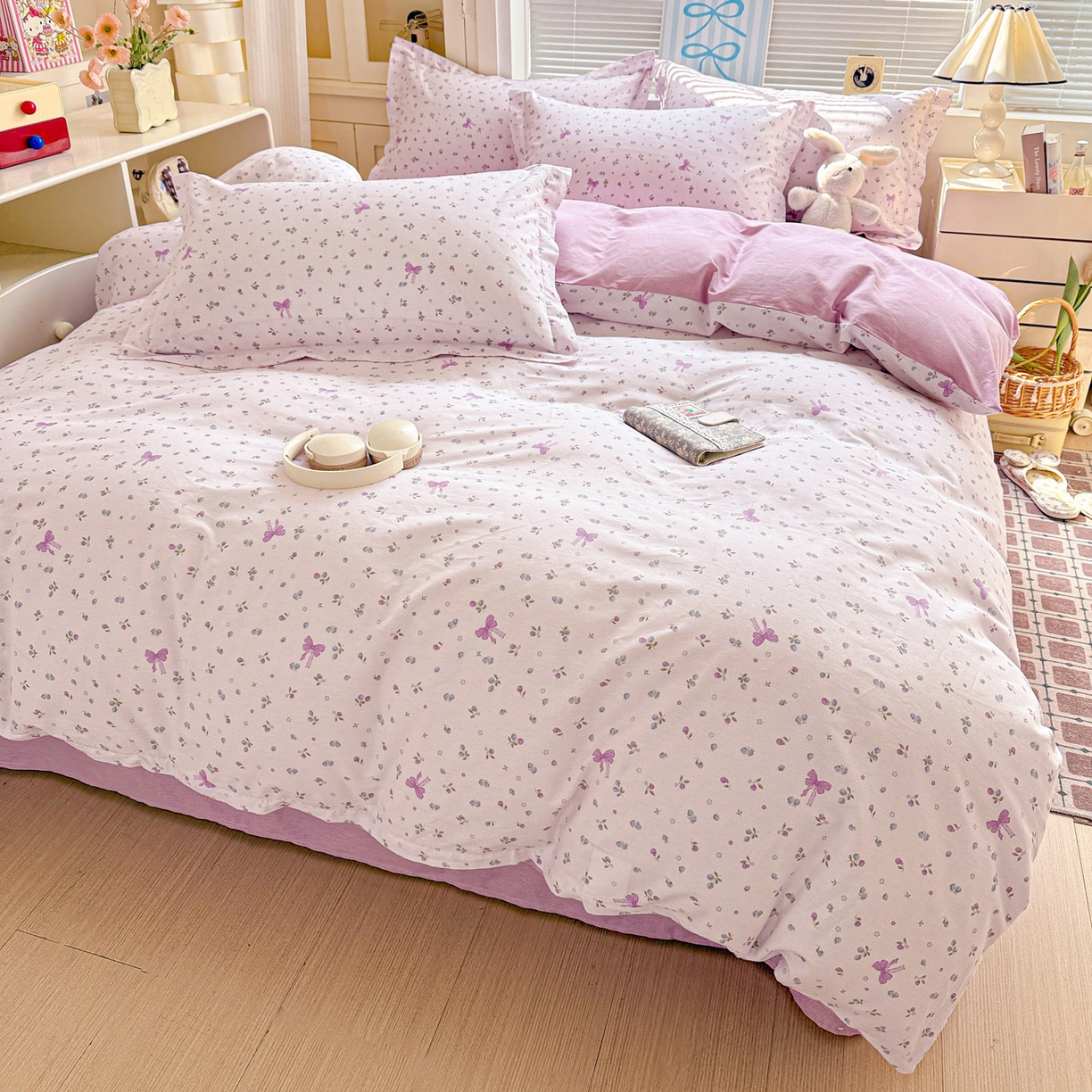 91家纺网 家纺一手货源 找家纺 董成龙家纺 2026春夏新款100%全棉纯棉印花四件套印花卡通系列三件套（喷气工艺） 童话花町