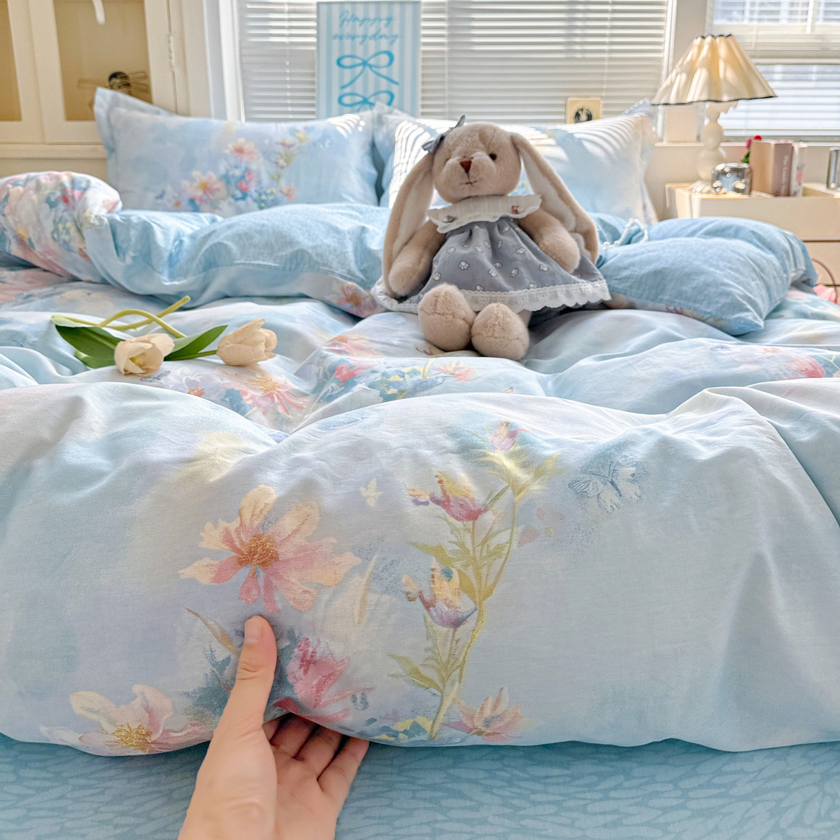 91家纺网 家纺一手货源 找家纺 董成龙家纺 2026春夏新款100%全棉纯棉印花四件套印花卡通系列三件套（喷气工艺） 雾里寻花