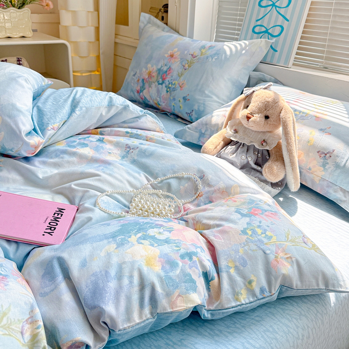 91家纺网 家纺一手货源 找家纺 董成龙家纺 2026春夏新款100%全棉纯棉印花四件套印花卡通系列三件套（喷气工艺） 雾里寻花