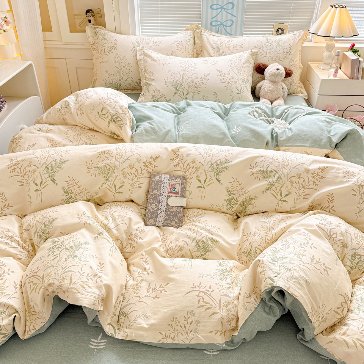 91家纺网 家纺一手货源 找家纺 董成龙家纺 2026春夏新款100%全棉纯棉印花四件套印花卡通系列三件套（喷气工艺） 仙草悠悠