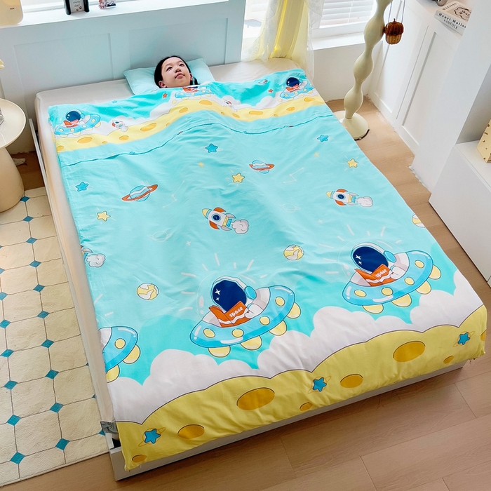 91家纺网 家纺一手货源 找家纺 萌朵家纺 2025新款豆豆绒全棉防踢被-结合牛奶绒绒防踢被 飞碟