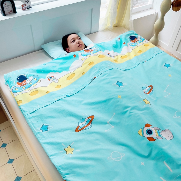 91家纺网 家纺一手货源 找家纺 萌朵家纺 2025新款豆豆绒全棉防踢被-结合牛奶绒绒防踢被 飞碟