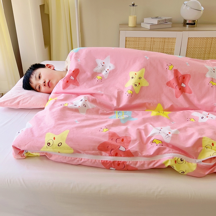 91家纺网 家纺一手货源 找家纺 萌朵家纺 2025新款豆豆绒全棉防踢被-结合牛奶绒绒防踢被 满天星