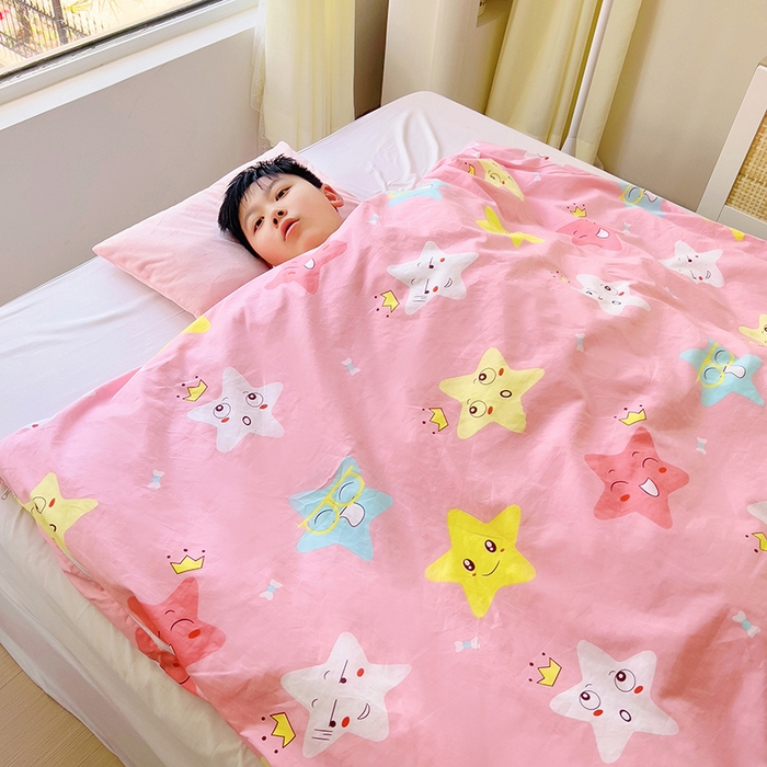 91家纺网 家纺一手货源 找家纺 萌朵家纺 2025新款豆豆绒全棉防踢被-结合牛奶绒绒防踢被 满天星