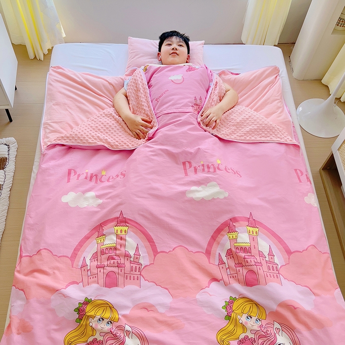 萌朵家纺 2025新款豆豆绒全棉防踢被-结合牛奶绒绒防踢被 魔幻世界