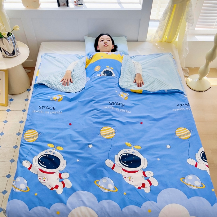 91家纺网 家纺一手货源 找家纺 萌朵家纺 2025新款豆豆绒全棉防踢被-结合牛奶绒绒防踢被 外星人