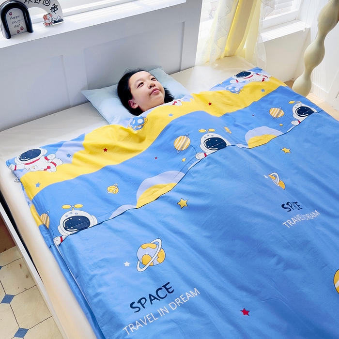 91家纺网 家纺一手货源 找家纺 萌朵家纺 2025新款豆豆绒全棉防踢被-结合牛奶绒绒防踢被 外星人