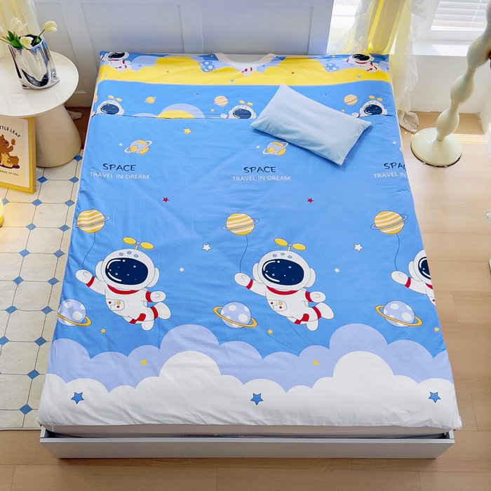 91家纺网 家纺一手货源 找家纺 萌朵家纺 2025新款豆豆绒全棉防踢被-结合牛奶绒绒防踢被 外星人