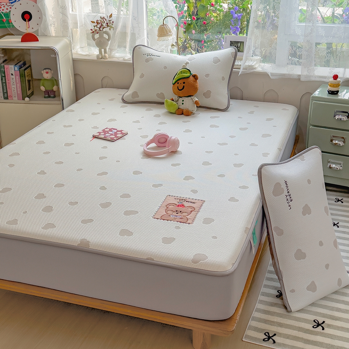 眠多宝（绒多宝） 2026新款萌趣治愈家系列凉豆豆床笠三件套 凉豆豆贴布绣系列 幸运奶熊