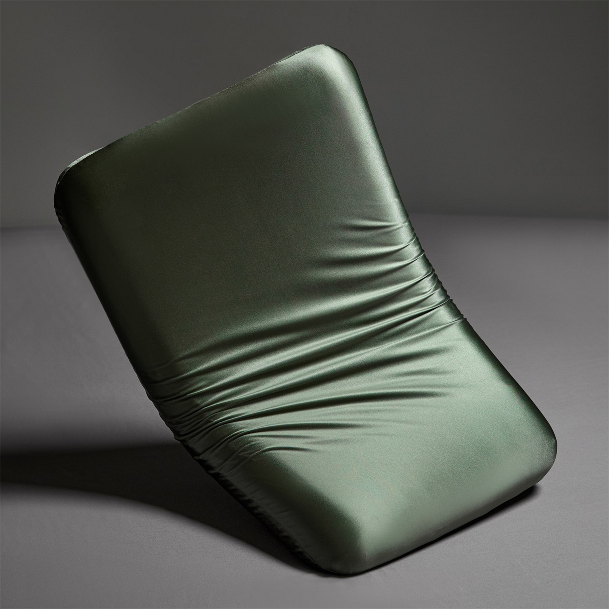 91家纺网 家纺一手货源 找家纺 （总）头等舱 2026新款高奢凝胶翡翠玉石深睡平安记忆棉枕芯