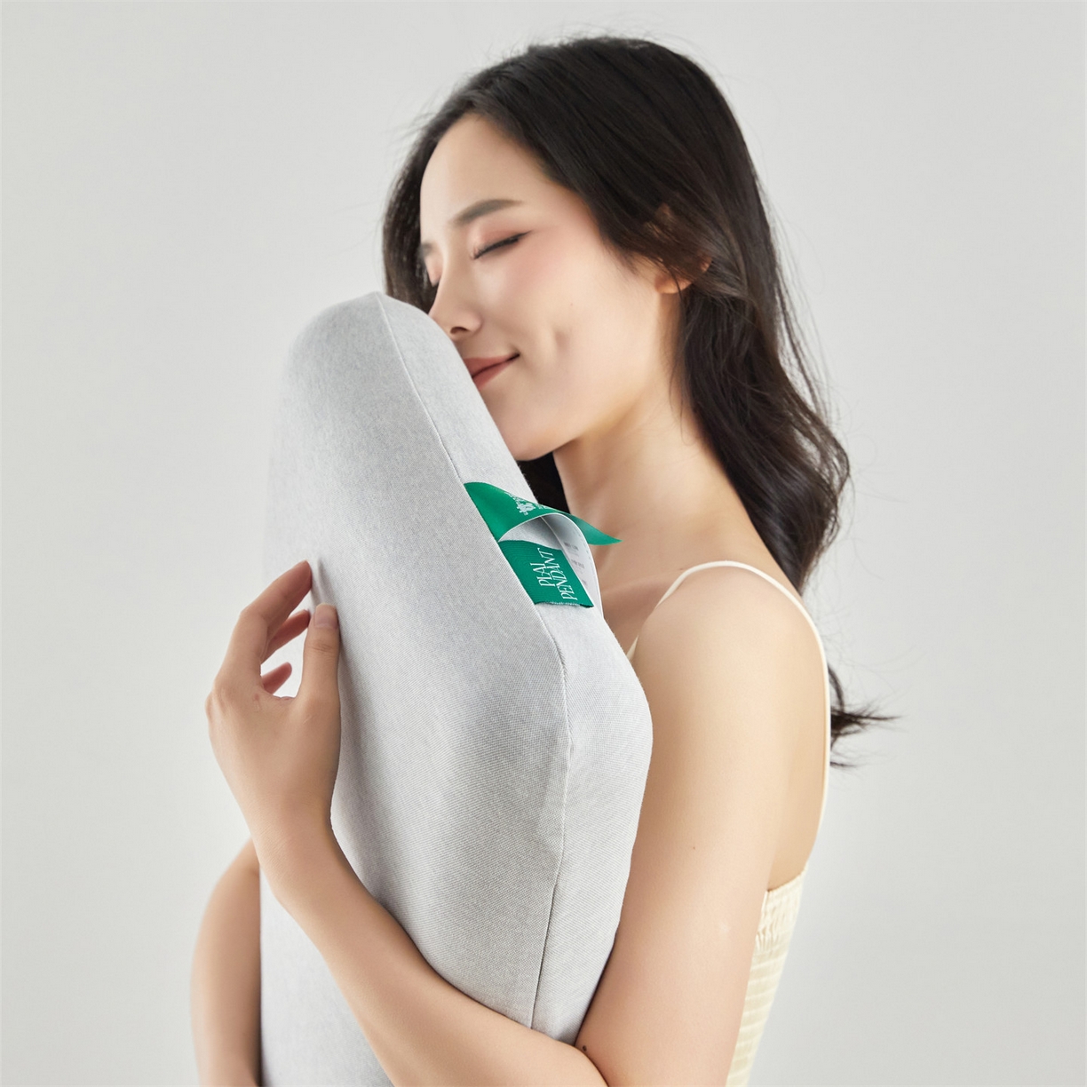 91家纺网 家纺一手货源 找家纺 （总）头等舱 2026新款高奢凝胶翡翠玉石深睡平安记忆棉枕芯