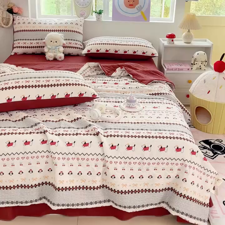 91家纺网 家纺一手货源 找家纺 利禾家纺 2026春夏新款泡芙纱简约夏被四件套夏凉被空调被 费尔岛-简约