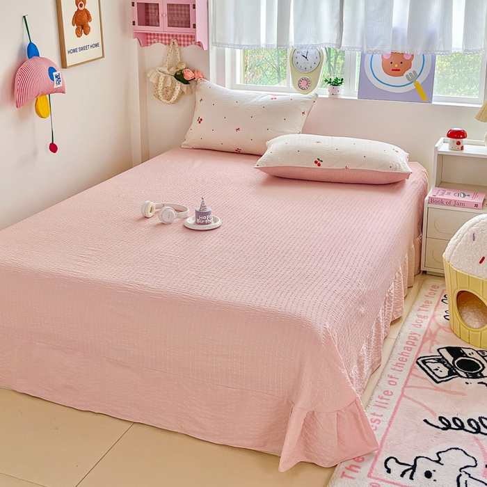 91家纺网 家纺一手货源 找家纺 利禾家纺 2026春夏新款泡芙纱简约夏被四件套夏凉被空调被 红樱桃-简约