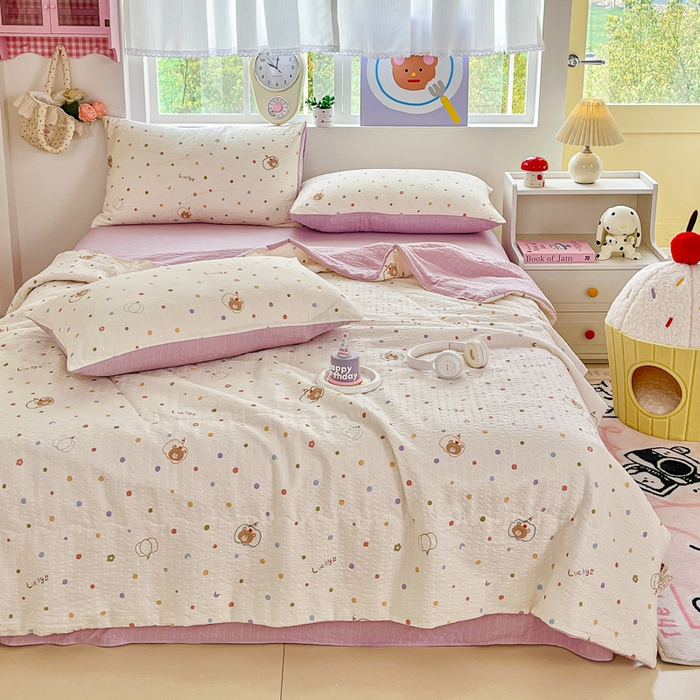 91家纺网 家纺一手货源 找家纺 利禾家纺 2026春夏新款泡芙纱简约夏被四件套夏凉被空调被 熊博士-简约