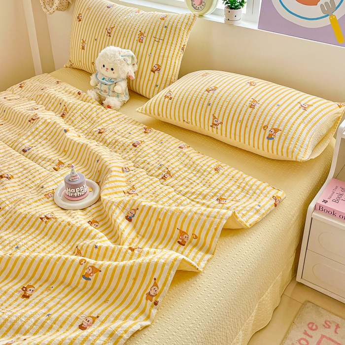 91家纺网 家纺一手货源 找家纺 利禾家纺 2026春夏新款泡芙纱简约夏被四件套夏凉被空调被 晚安星人-简约