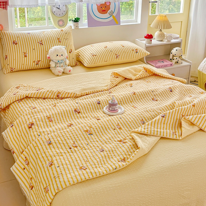 91家纺网 家纺一手货源 找家纺 利禾家纺 2026春夏新款泡芙纱简约夏被四件套夏凉被空调被 晚安星人-简约