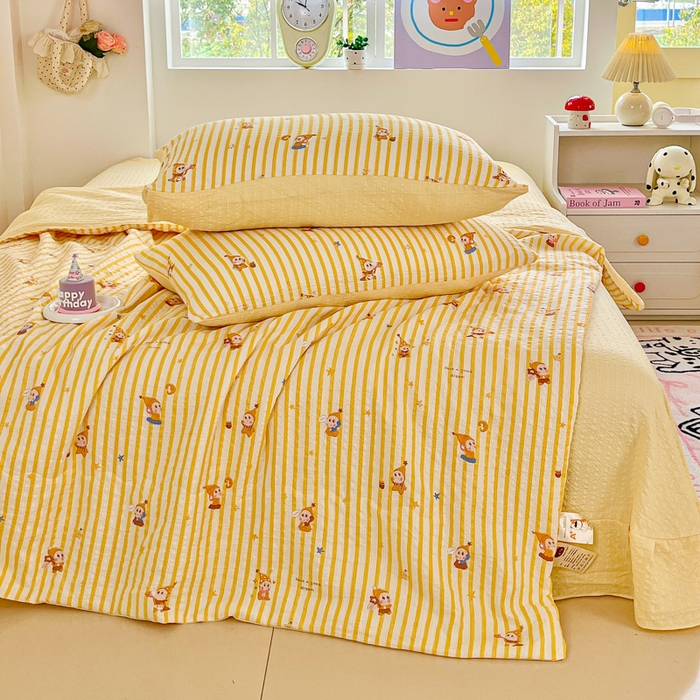 91家纺网 家纺一手货源 找家纺 利禾家纺 2026春夏新款泡芙纱简约夏被四件套夏凉被空调被 晚安星人-简约