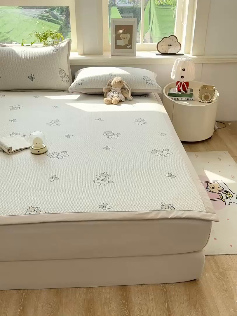 91家纺网 家纺一手货源 找家纺 源舍家纺 2026新款A类PE卡通凉席三件套小红书爆款可水洗空调软席凉感值超0.25萌驹小马床席款系列 萌驹-奶咖