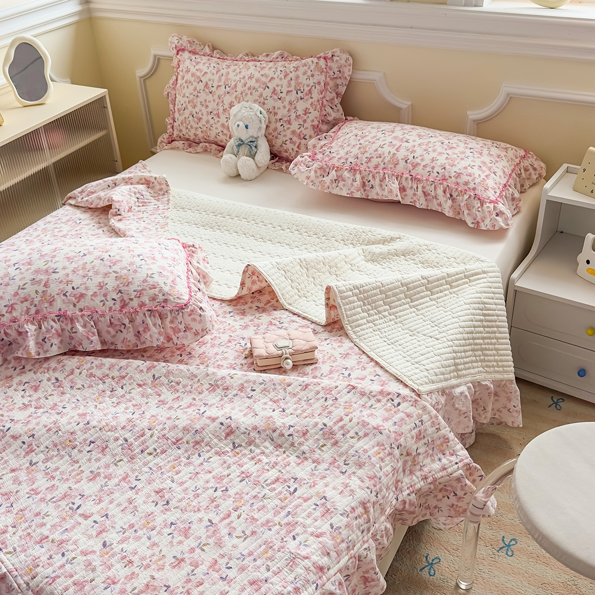 91家纺网 家纺一手货源 找家纺 （总）星光耀 2026春夏新品加厚皱皱纱床盖四件套系列