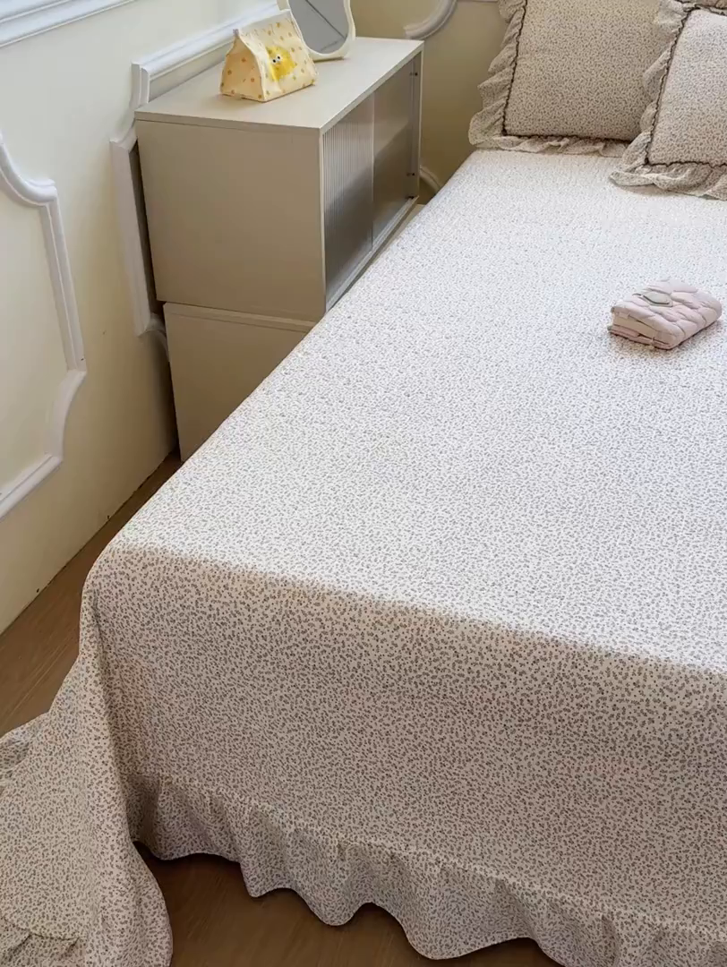 91家纺网 家纺一手货源 找家纺 星光耀 2026春夏新品加厚皱皱纱床盖四件套系列 小美好-咖