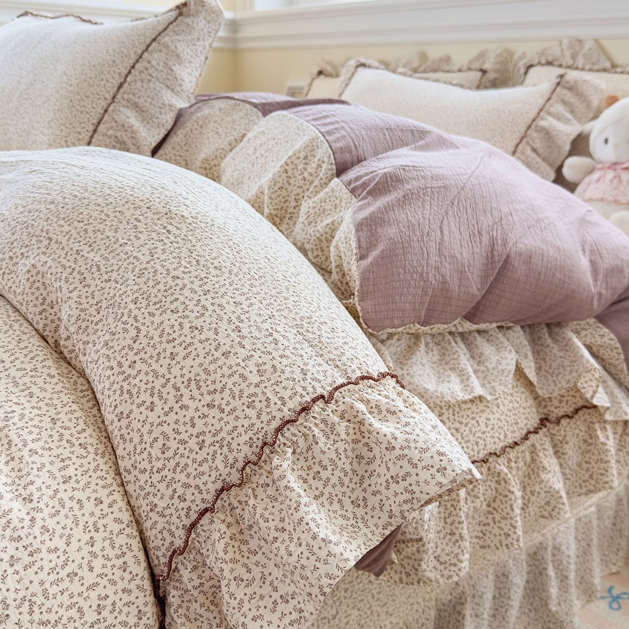 91家纺网 家纺一手货源 找家纺 星光耀 2026春夏新品加厚皱皱纱床盖四件套系列 小美好-咖