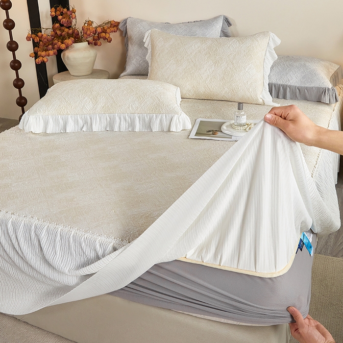 91家纺网 家纺一手货源 找家纺 桂雅居 2026新款进口高分子素夏轻居床裙床笠款凉席三件套（会员减15 控价：不低于298（券后）） 米咖色