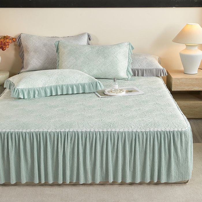 91家纺网 家纺一手货源 找家纺 桂雅居 2026新款进口高分子素夏轻居床裙床笠款凉席三件套（会员减15 控价：不低于298（券后）） 清新绿