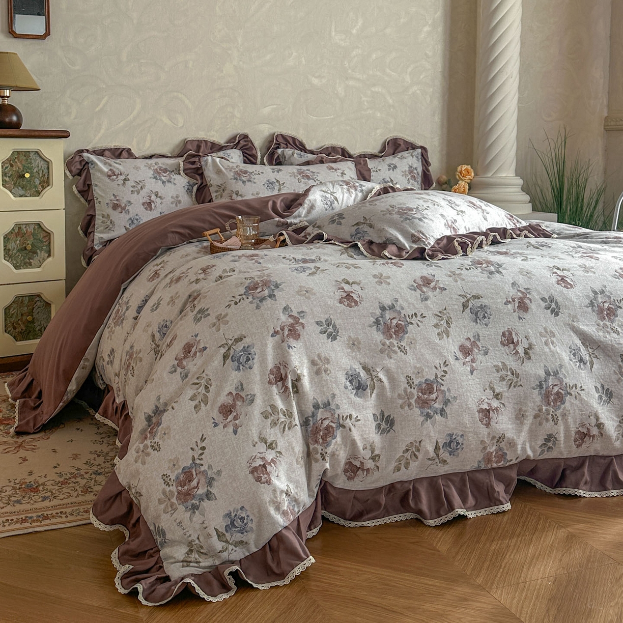 91家纺网 家纺一手货源 找家纺 星光耀 2026新款A类高克重斜纹云柔棉床盖四件套 茶礼·梅子红