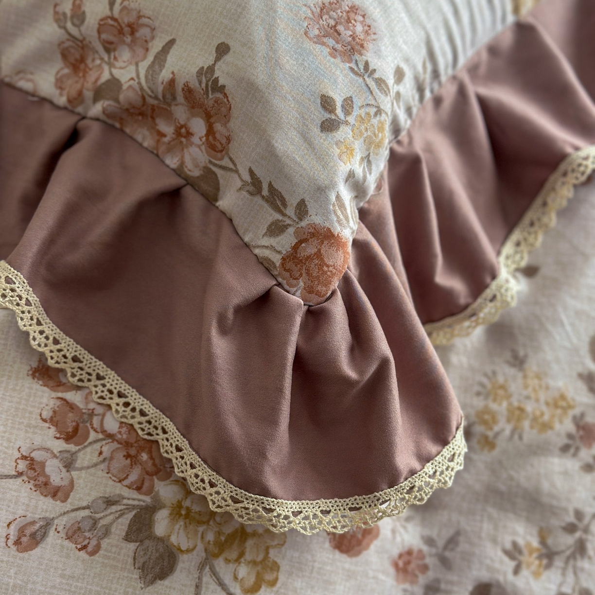 91家纺网 家纺一手货源 找家纺 星光耀 2026新款A类高克重斜纹云柔棉床盖四件套 边庭