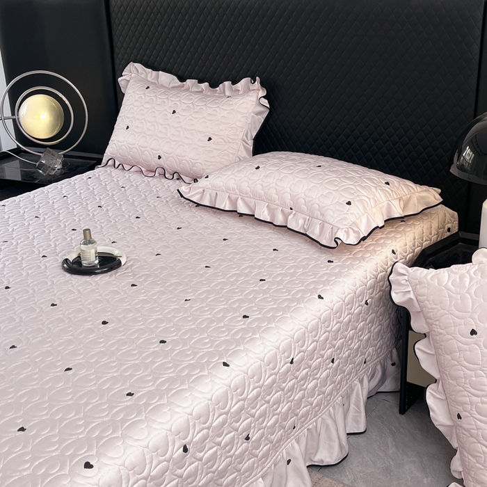 91家纺网 家纺一手货源 找家纺 星光耀 2026新款水洗真丝夏被床盖四件套 爱心甜桃粉